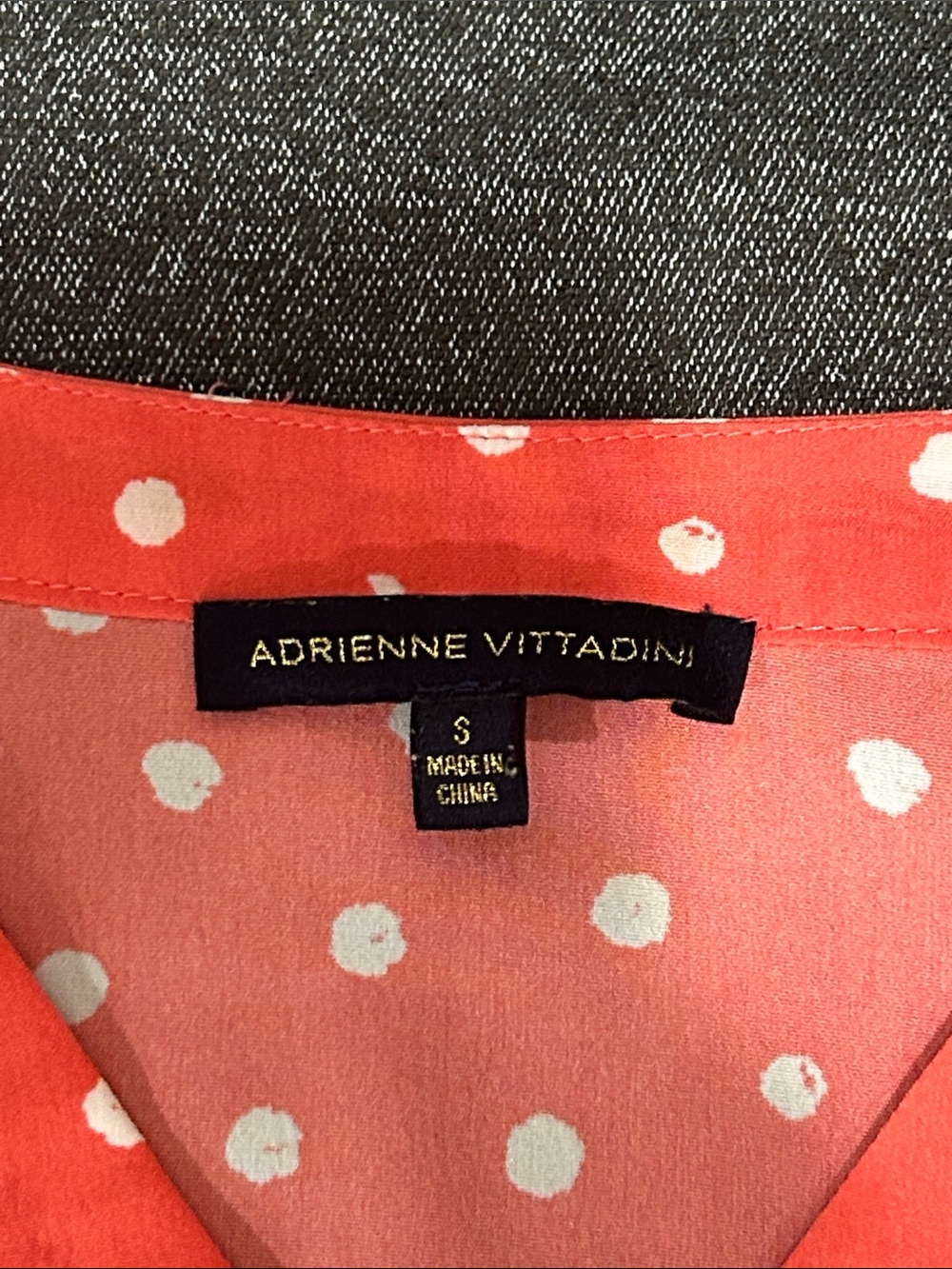 Adrienne Vittadini Coral White Polka Dot Zip-Pocket V-Neck Blouse - Picture 2 of 5